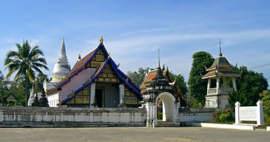 พระบรมธาตุทุ่งยั้ง วัดพระบรมธาตุทุ่งยั้ง อ.ลับแล จ.อุตรดิตถ์